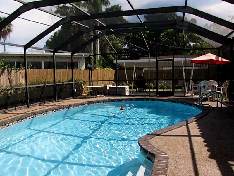 Property Photo: 1985 SW 33 Av FL 33145