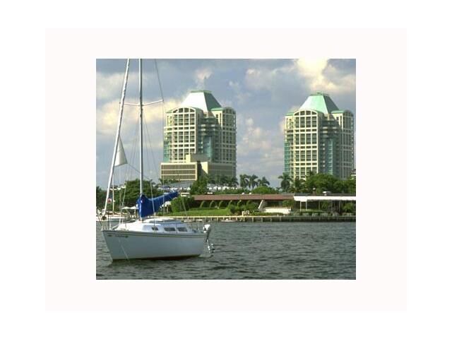 Property Photo: 3350 SW 27 Av 905 FL 33133