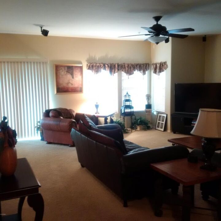Property Photo: 19700 N 76th Street 2097 AZ 85255