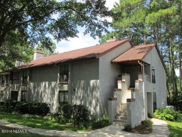 Property Photo:  2206 Wood Hill Place  FL 32256 