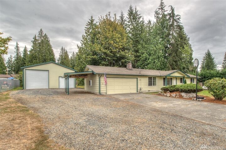 Property Photo: 3723 98th Drive SE WA 98205