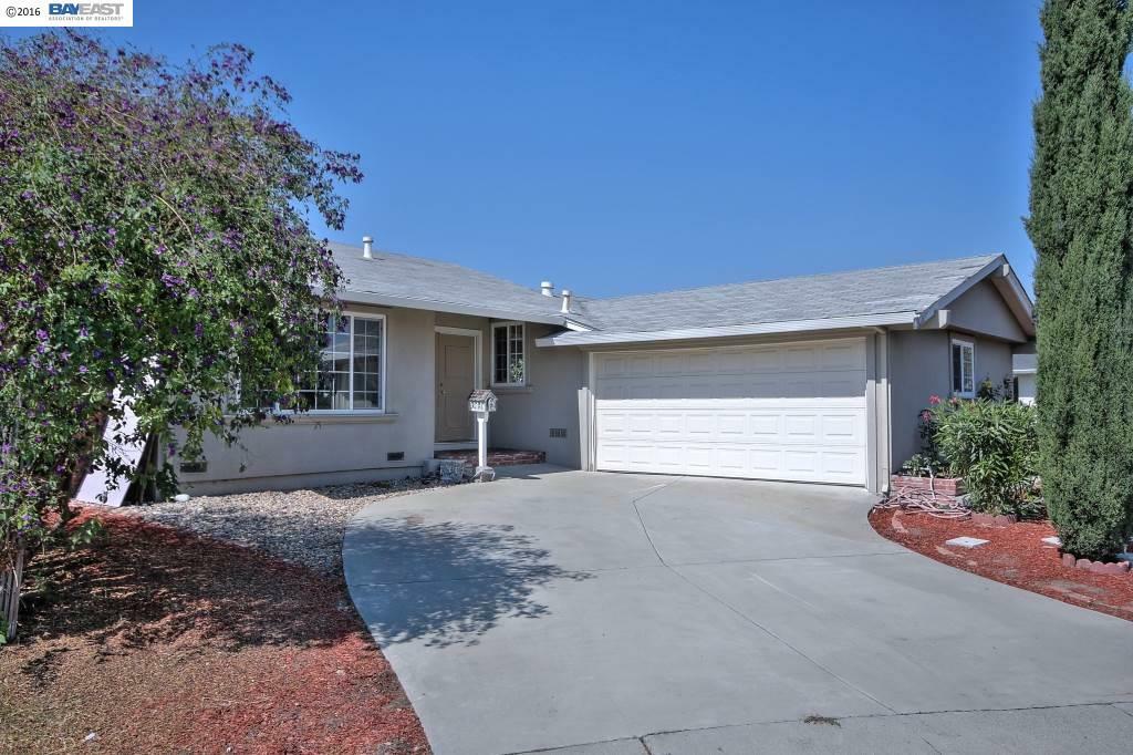 Property Photo:  5665 Dewey Pl  CA 94538 