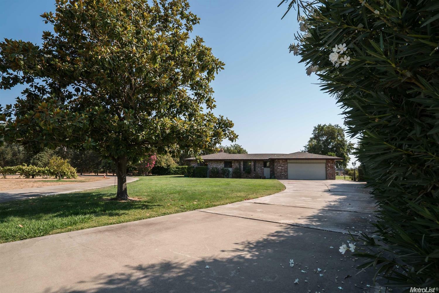 Property Photo:  8537 Berry Road  CA 95693 