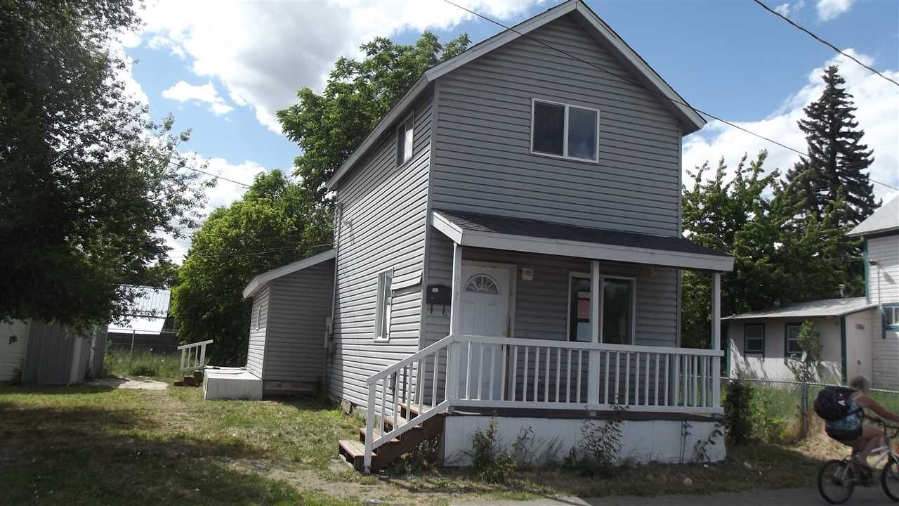 Property Photo:  617 N Chestnut St  WA 99201 
