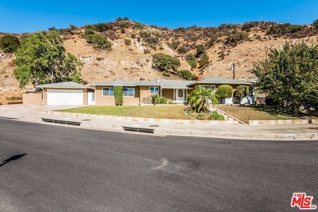 Property Photo:  1030 Groton Dr  CA 91504 