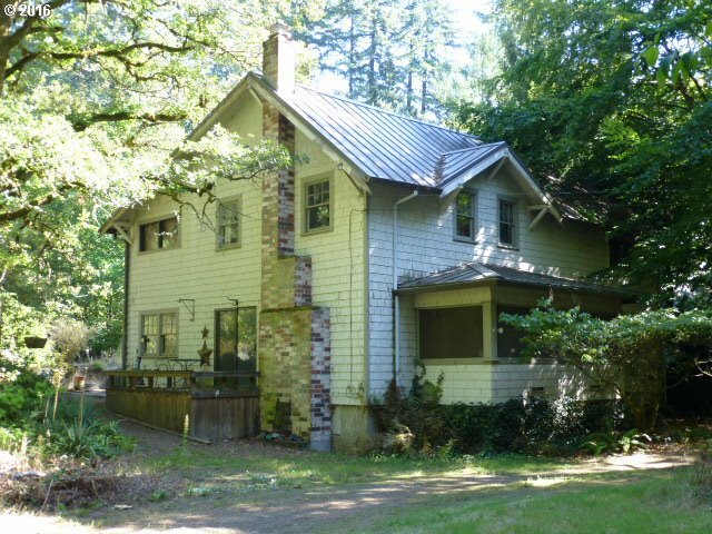 Property Photo:  2016 E Hist Columbia River Hwy  OR 97060 