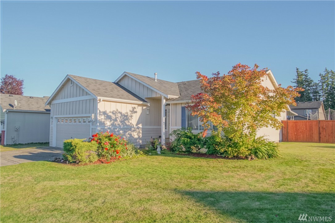 Property Photo: 1202 131st St E WA 98445