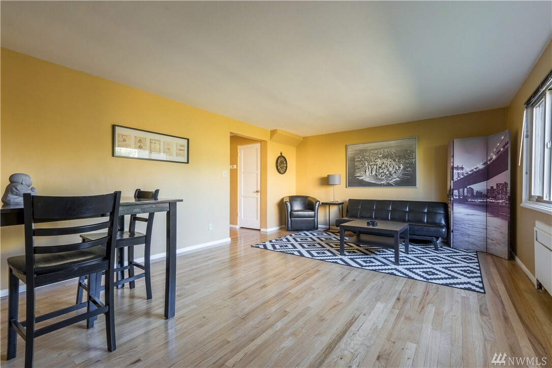 Property Photo: 901 N Forest St 120 WA 98225
