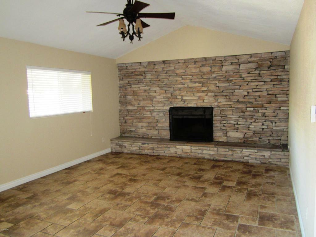 Property Photo: 4617 E Emile Zola Avenue AZ 85032