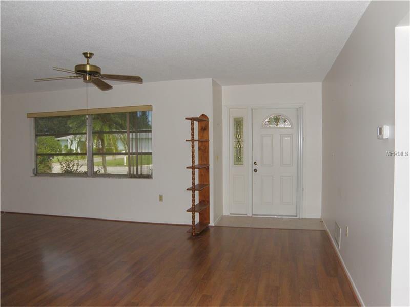 Property Photo:  932 W Kathy Court  FL 34293 