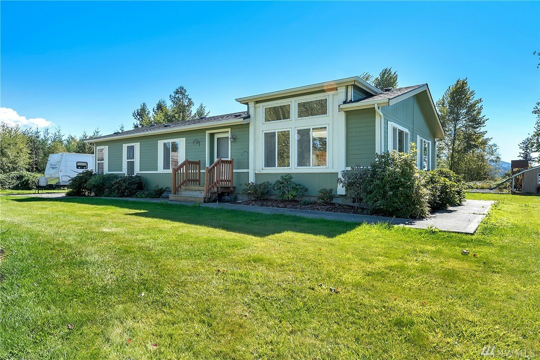 Property Photo:  4255 Rock Rd  WA 98295 