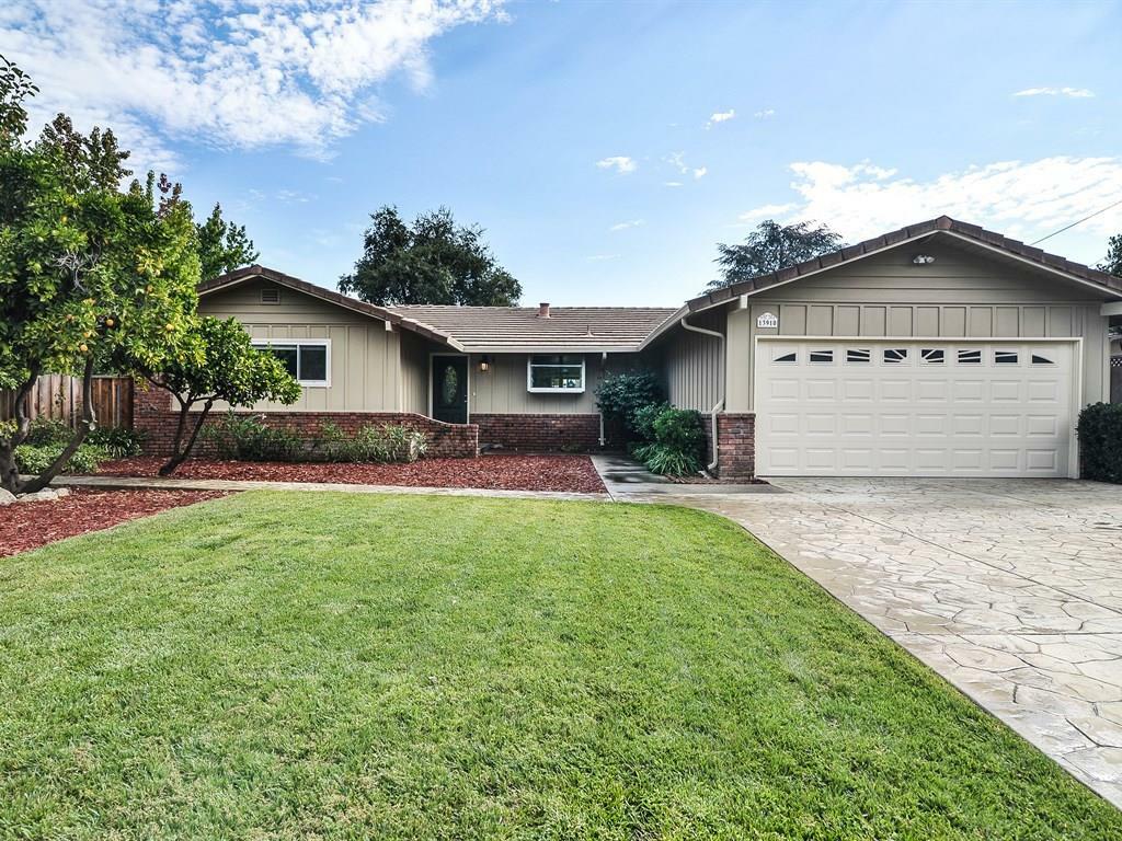 Property Photo:  13910 Loquat Court  CA 95070 