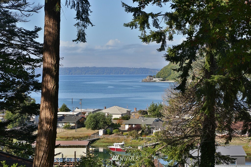 Property Photo:  8365 Sandy Hook Drive  WA 98236 