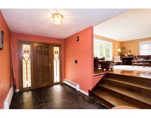 Property Photo:  186 Lura Lane  MA 02453 