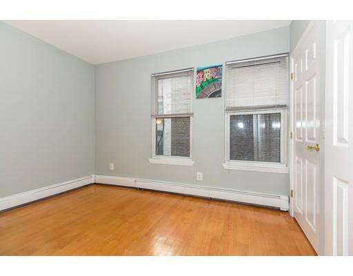 Property Photo:  62 N Margin St 2  MA 02113 