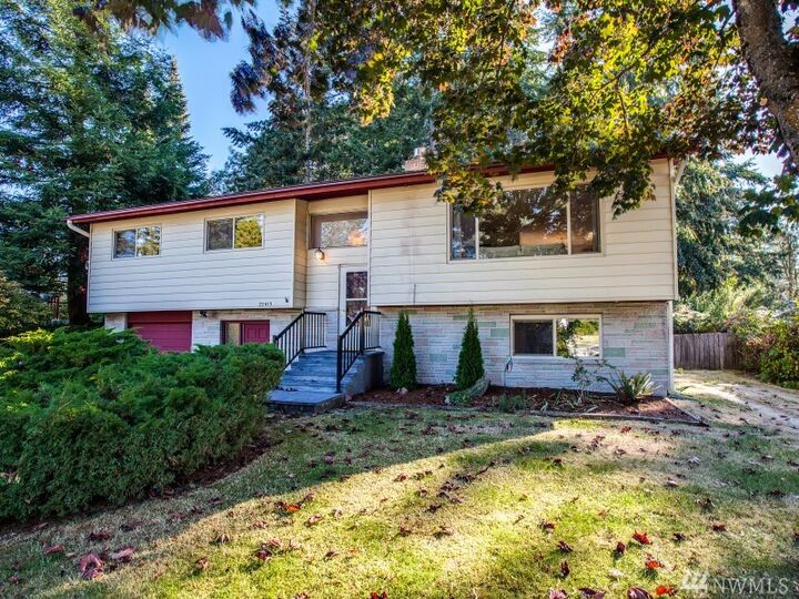 Property Photo:  22413 95th Place W  WA 98020 