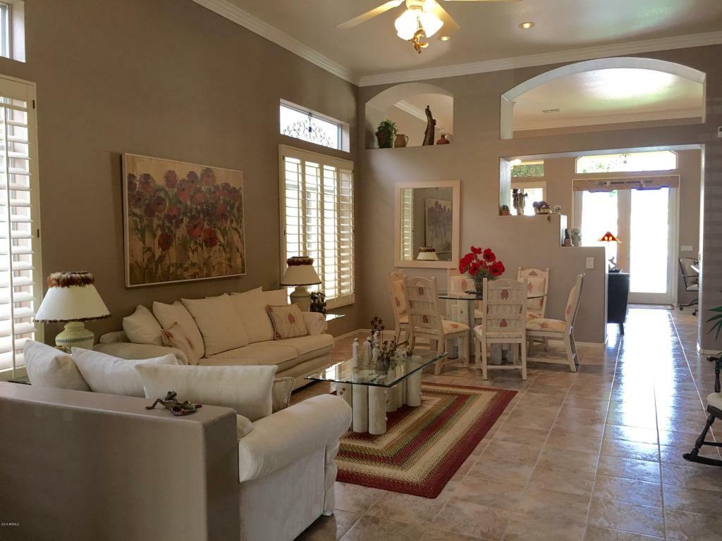 Property Photo: 6070 W Abraham Lane AZ 85308