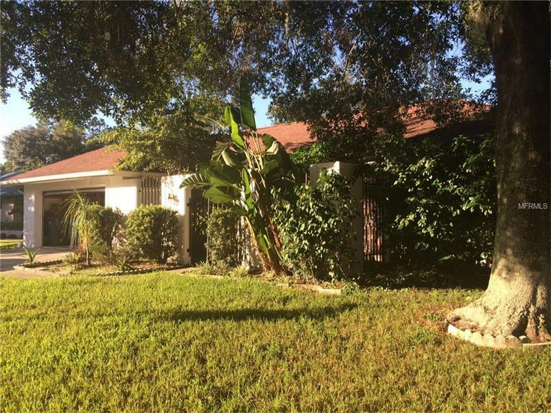 Property Photo:  9232 Pebble Creek Drive  FL 33647 