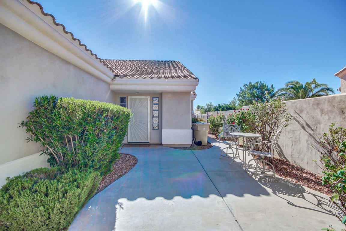 Property Photo:  16941 E Sabinas Drive B  AZ 85268 