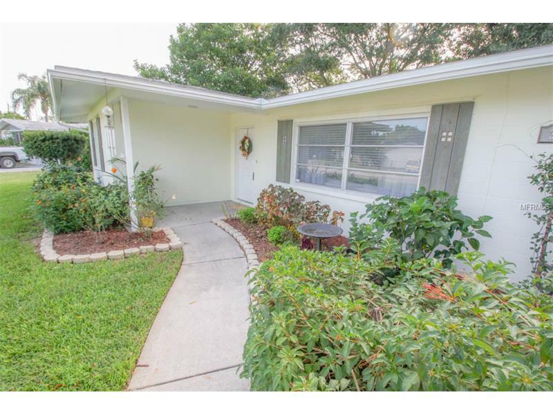 Property Photo:  3207 York Drive W  FL 34205 