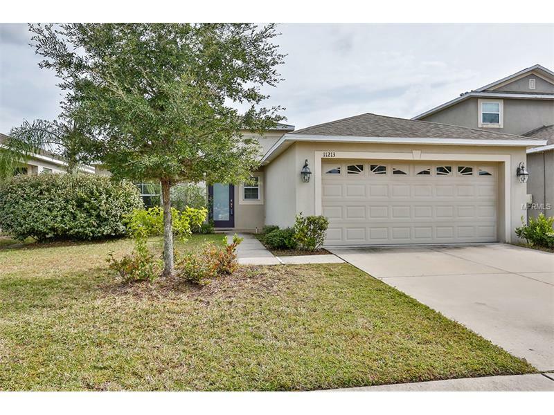 Property Photo:  11213 Flora Springs Drive  FL 33579 