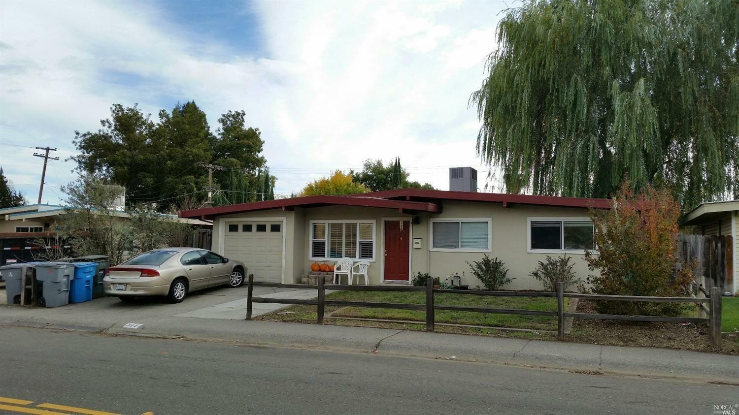 Property Photo:  317 Hemlock Street  CA 95688 