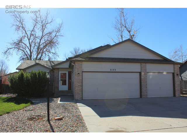 Property Photo: 3153 Blackberry Dr CO 80538