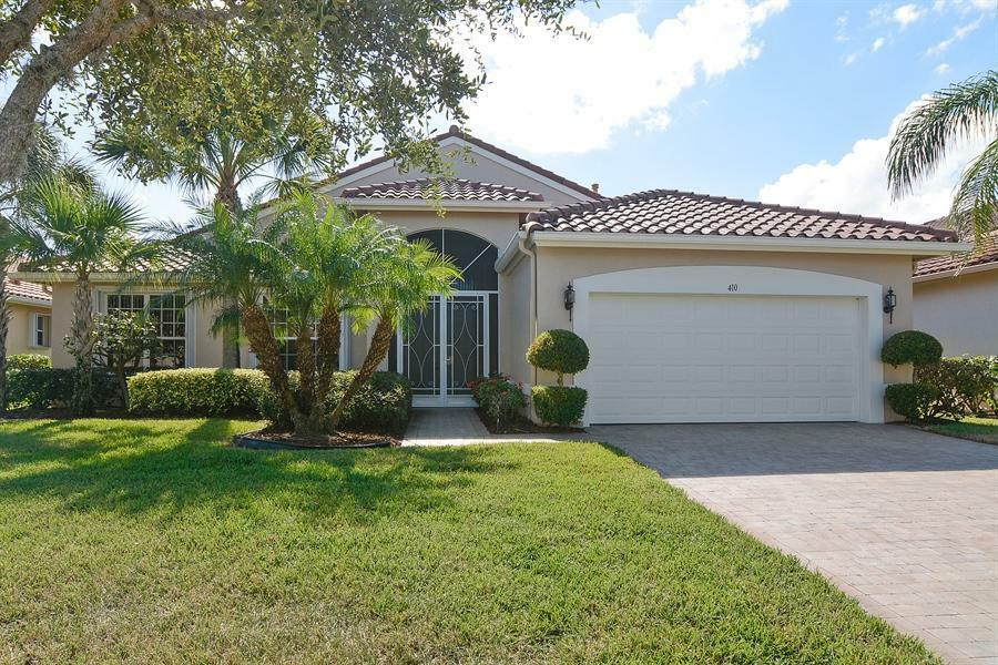 Property Photo:  410 NW Shoreview Drive  FL 34986 