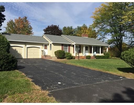 Property Photo: 6 Coachman Ln MA 01844
