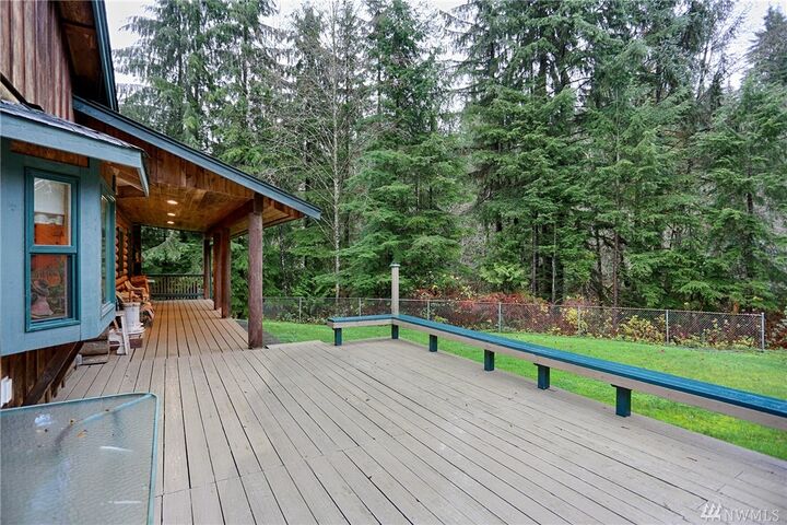 Property Photo:  16920 24th Place NE  WA 98290 