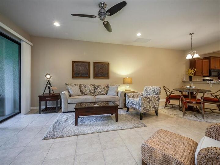 Property Photo: 11198 Campazzo Drive FL 34292