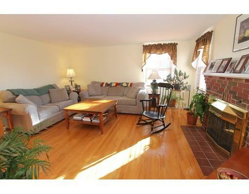 Property Photo:  427 Burncoat St  MA 01606 