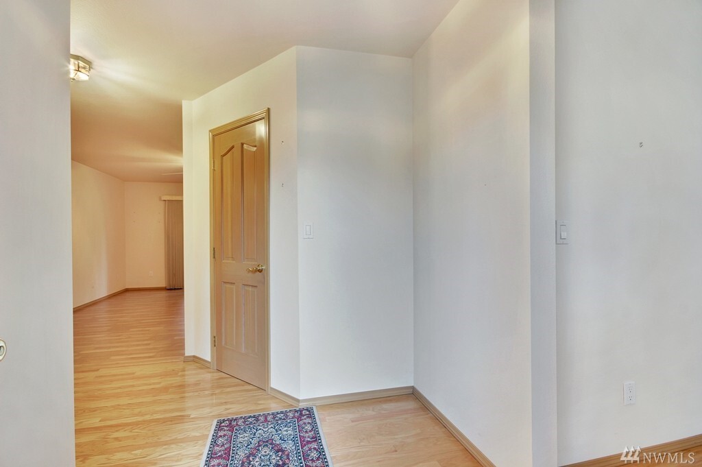 Property Photo: 15615 Waller Rd E WA 98446