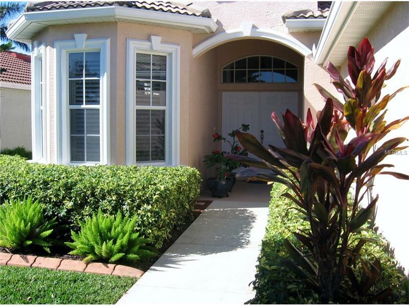 Property Photo:  161 Valencia Lakes Drive  FL 34292 