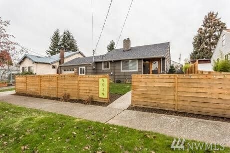 Property Photo: 9039 12th Avenue SW WA 98106