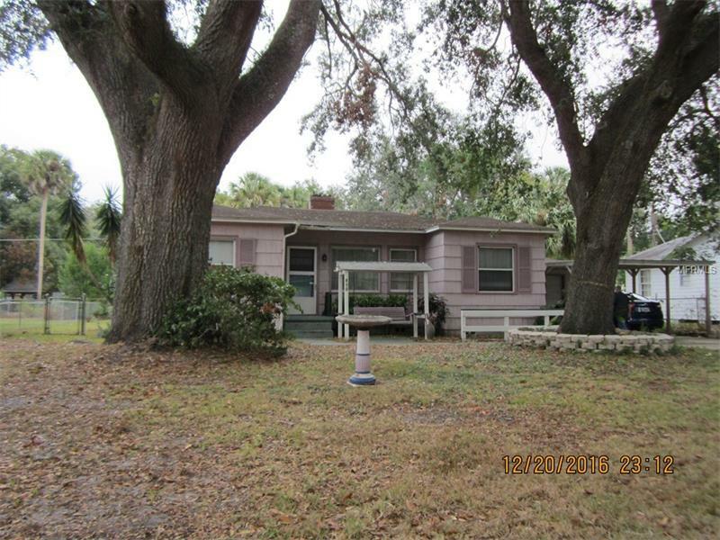 Property Photo:  810 Catalina Drive  FL 32771 