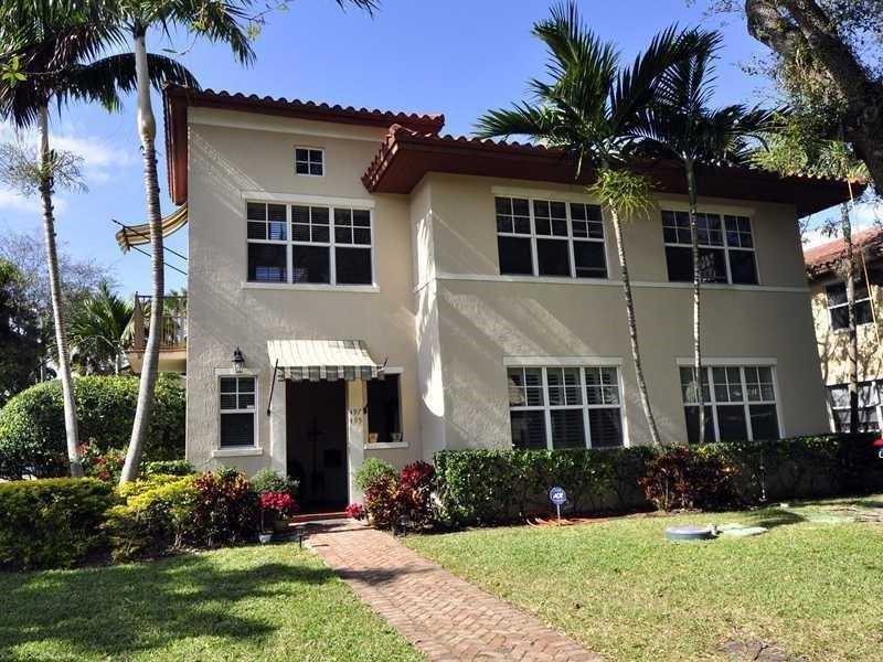 Property Photo: 497 Menendez Ave 14 FL 33146