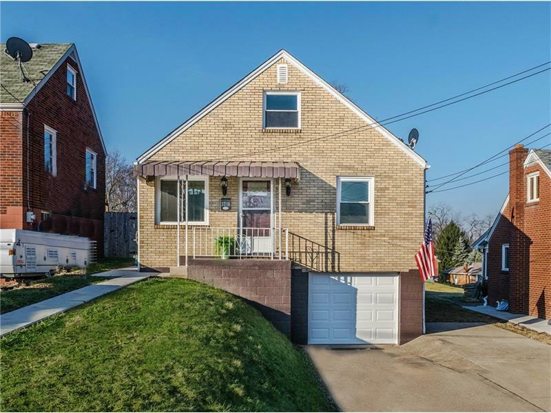 Property Photo: 3716 Vistaview Street PA 15122