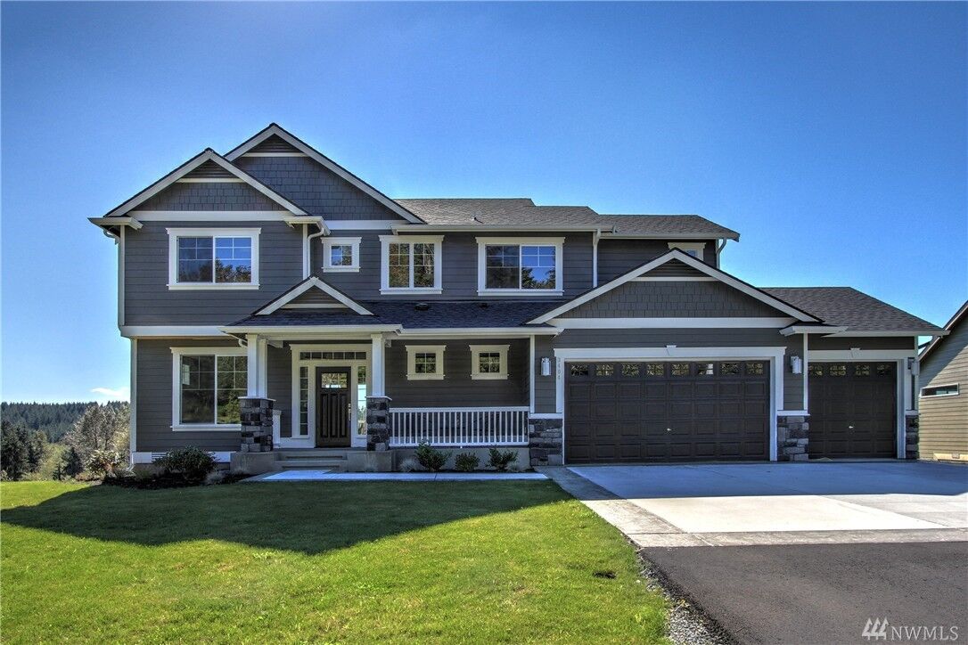 Property Photo:  18514 33rd Place NE 19  WA 98290 