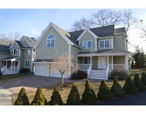 Property Photo: 4 Fellswood Circle MA 02155