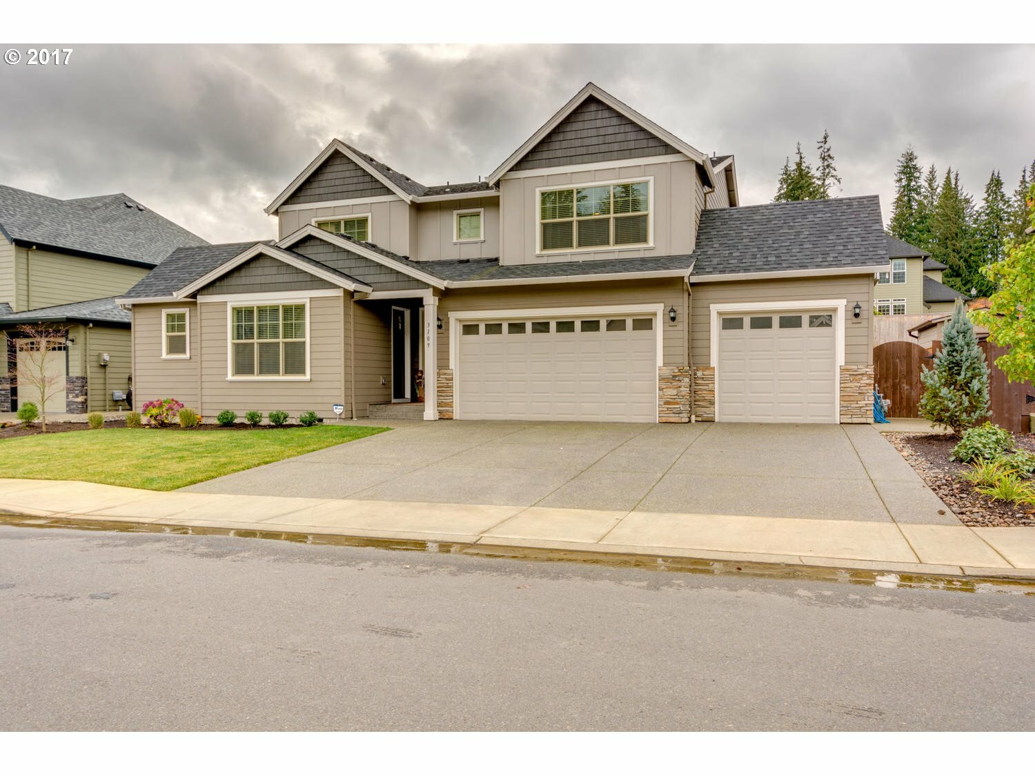 Property Photo:  3109 NE 174th St  WA 98642 