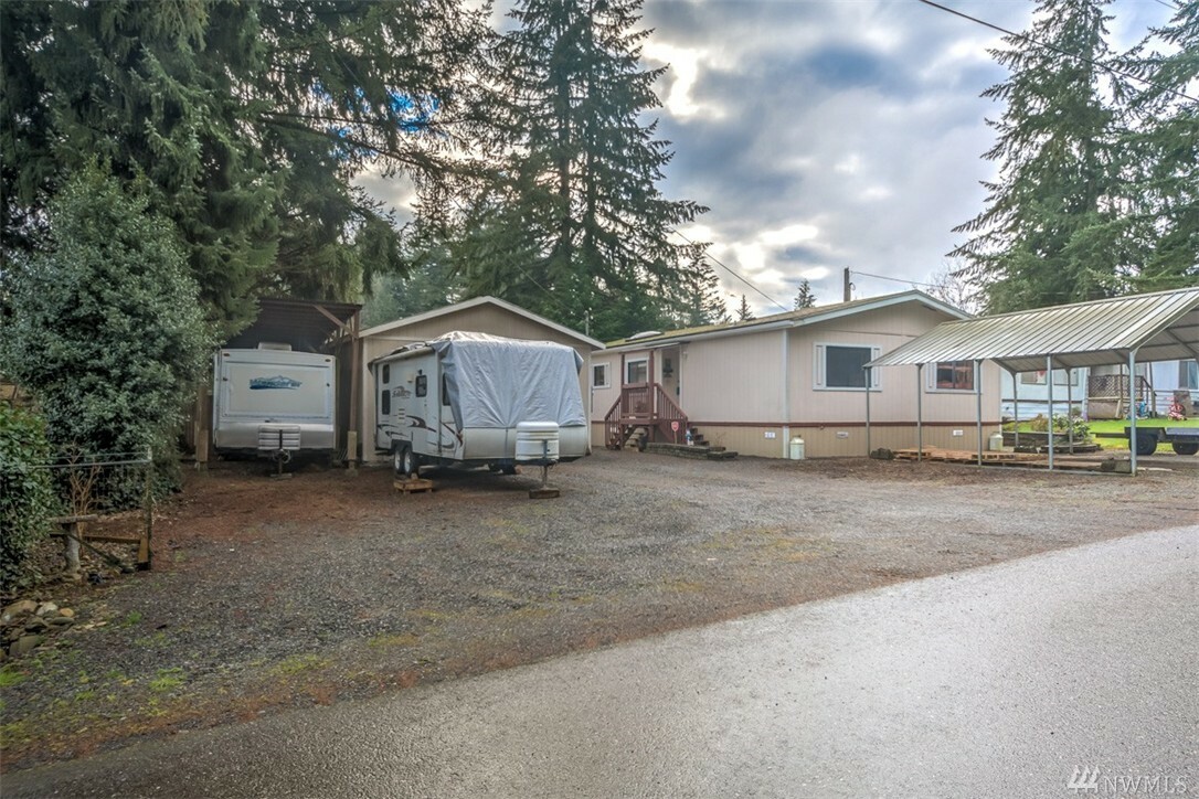 Property Photo:  11732 65th Place NE  WA 98258 