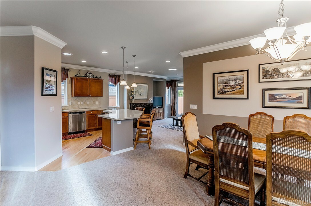 Property Photo:  4800 Bend Dr NE  WA 98516 
