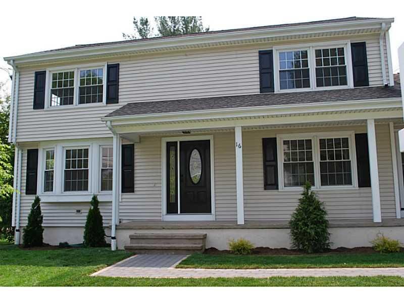 Property Photo:  16 Rosemere Road  RI 02864 