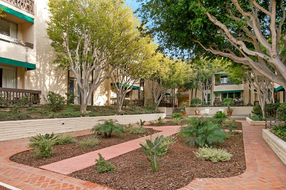 Property Photo:  6455 La Jolla Blvd. 144  CA 92037 