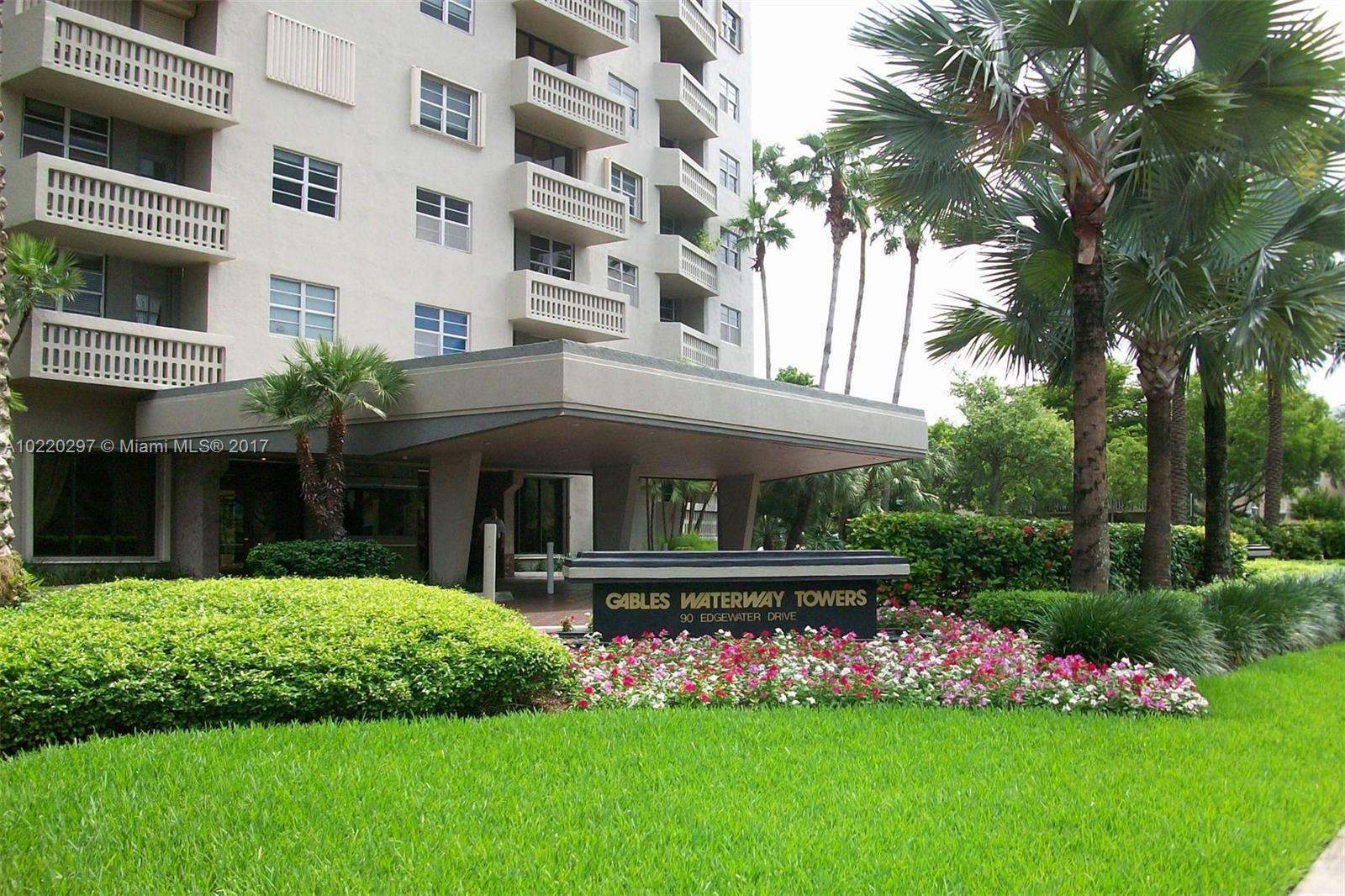 Property Photo:  90 Edgewater Dr 707  FL 33133 