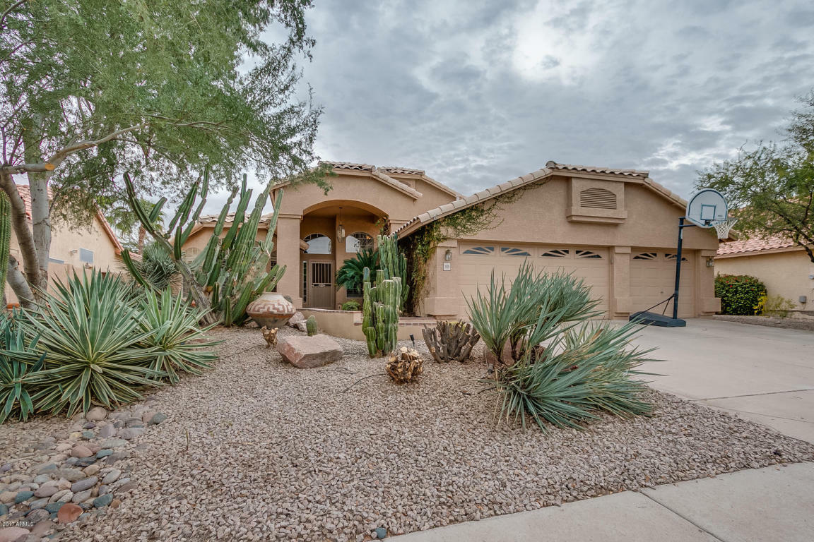 Property Photo: 1109 W Amanda Lane AZ 85284