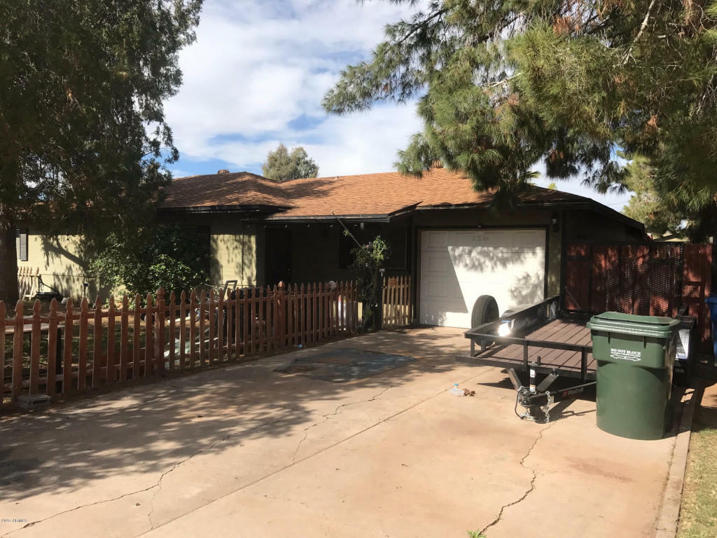 Property Photo:  904 E Orange Drive  AZ 85014 