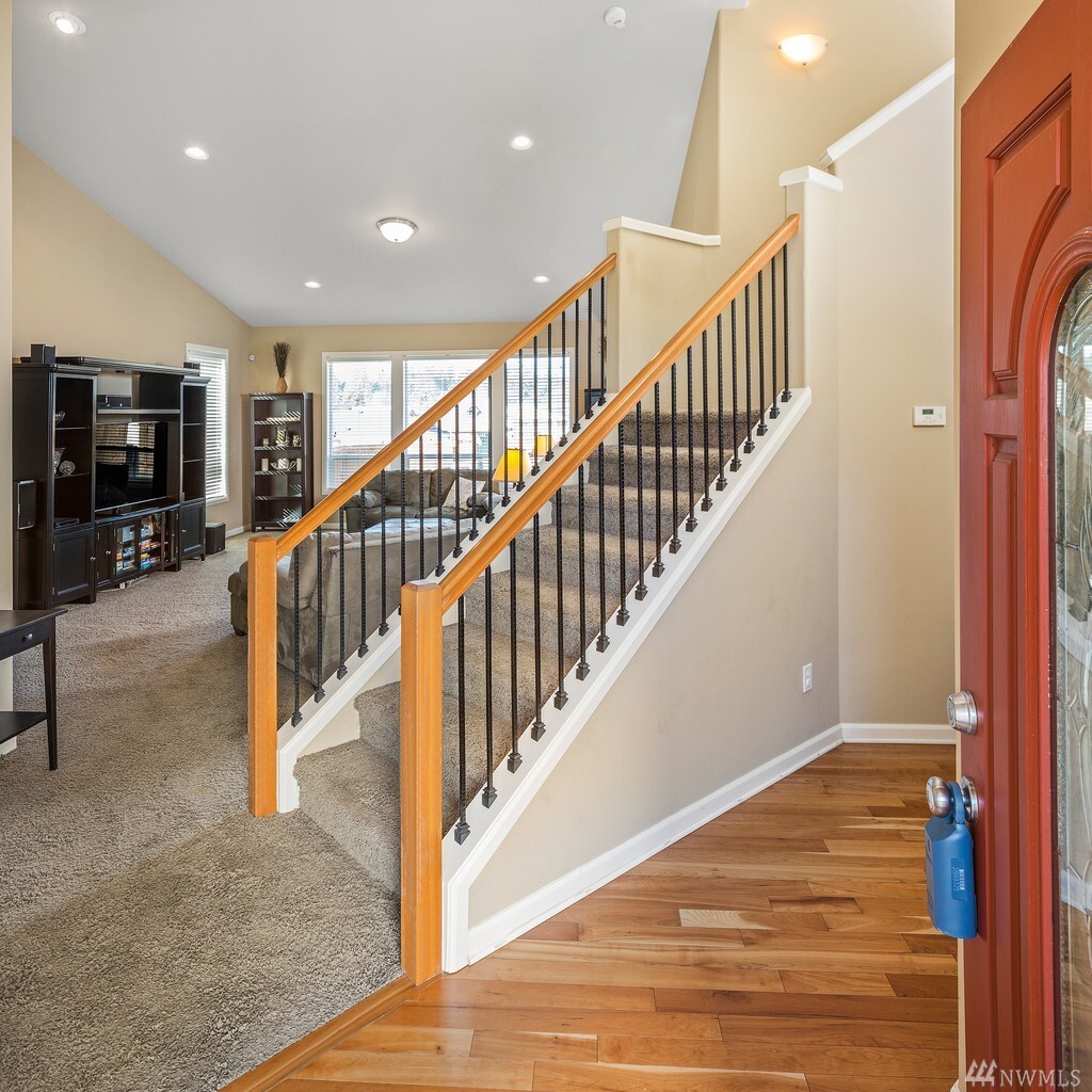 Property Photo: 8105 228th St Ct E WA 98338