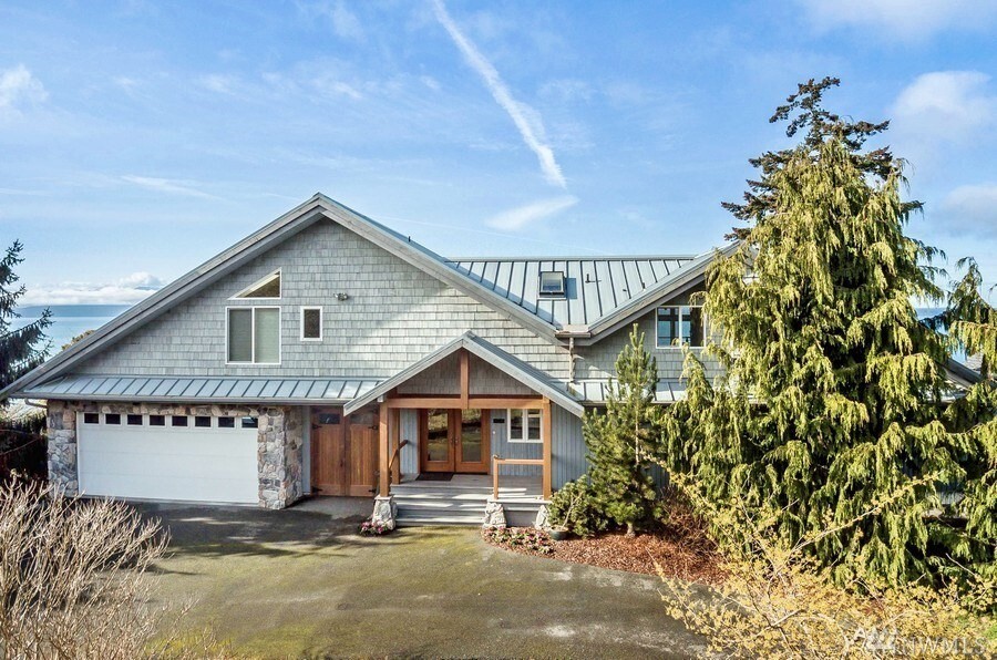 Property Photo:  4650 Rhodie Lane  WA 98249 